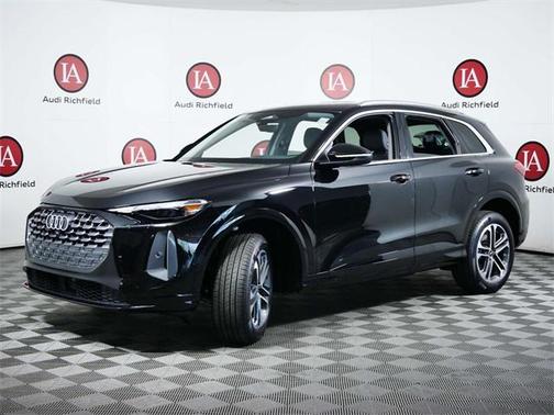 2025 Audi Q5 Premium