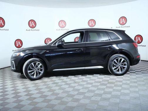 2023 Audi Q5 45 S line Premium