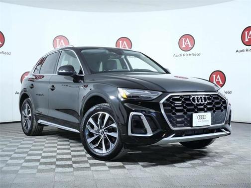 2023 Audi Q5 45 S line Premium