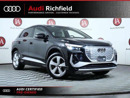 Mythos Black Metallic 2023 Audi Q4 e-tron Premium Plus 50 quattro