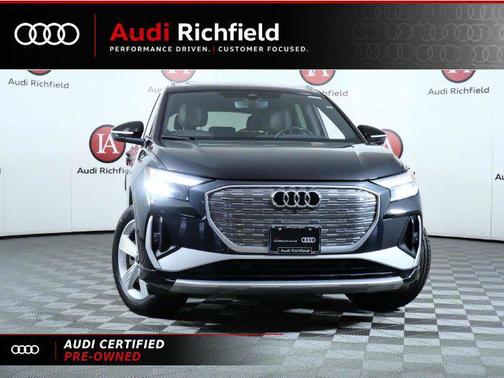 Mythos Black Metallic 2023 Audi Q4 e-tron Premium Plus 50 quattro