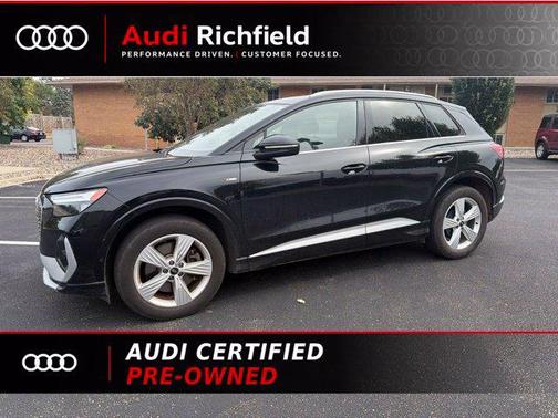 Mythos Black Metallic 2023 Audi Q4 e-tron Premium Plus 50 quattro