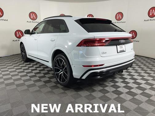 2021 Audi Q8 55 Premium Plus