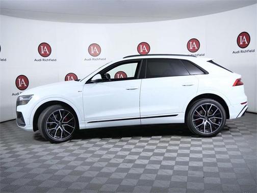 2021 Audi Q8 55 Premium Plus