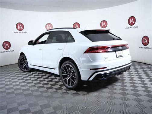 2021 Audi Q8 55 Premium Plus