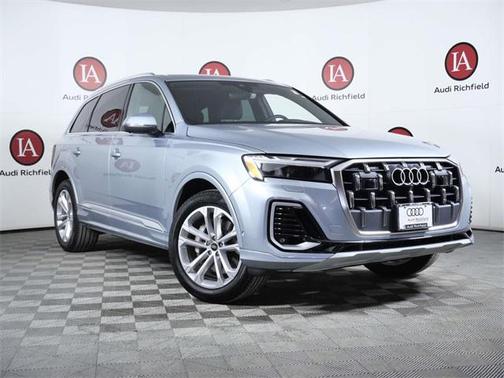 2025 Audi Q7 55 Premium Plus