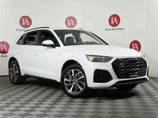 2024 Audi Q5 45 S line Premium