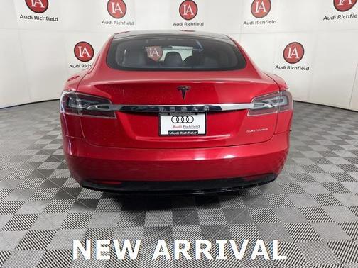 2021 Tesla Model S Long Range