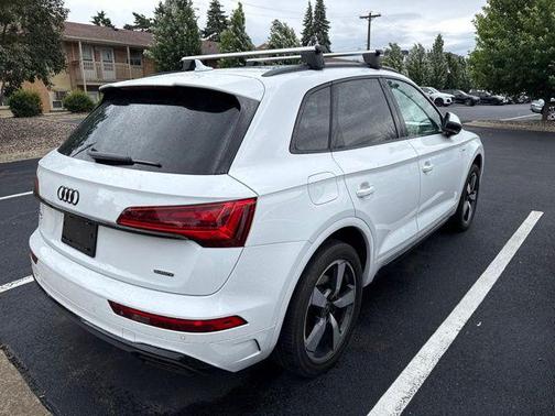 Glacier White 2023 Audi Q5 45 S line Premium Plus
