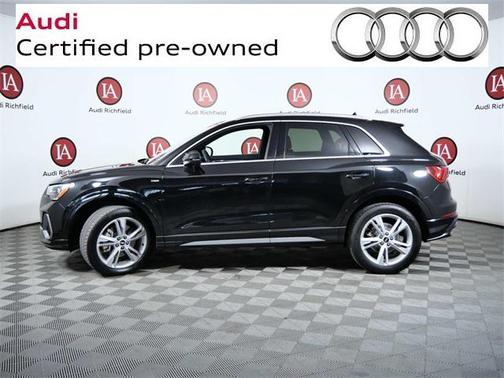 2021 Audi Q3 45 S line Premium