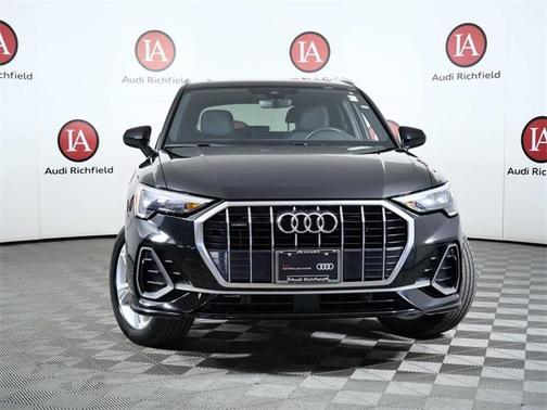 2021 Audi Q3 45 S line Premium