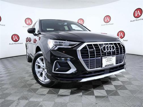2024 Audi Q3 Premium 40 TFSI quattro Tiptronic