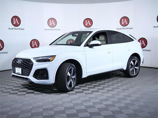 2022 Audi Q5 45 S line Premium Plus