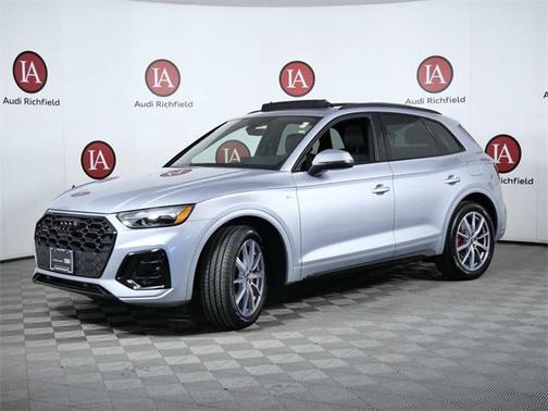 2024 Audi Q5 e 55 S line Premium Plus