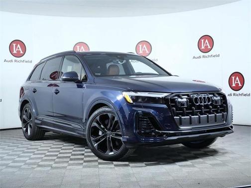 2026 Audi Q7 55 Prestige