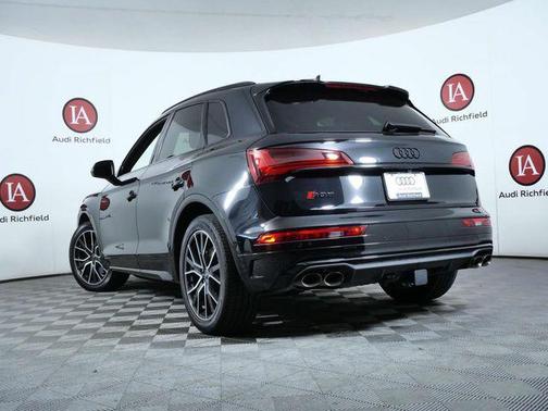 Mythos Black Metallic 2023 Audi SQ5 3.0T Prestige