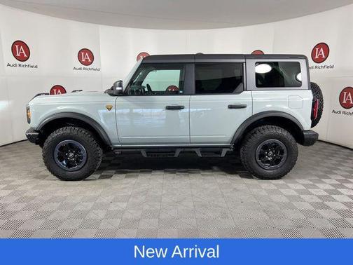 Cactus Gray 2022 Ford Bronco Badlands