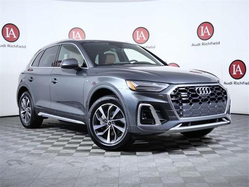 2023 Audi Q5 45 S line Premium Plus