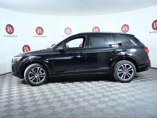 2026 Audi Q7 45 Premium