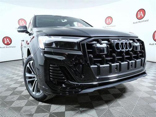 2026 Audi Q7 45 Premium
