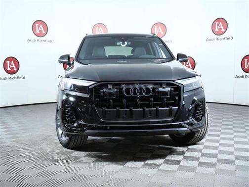 2026 Audi Q7 45 Premium