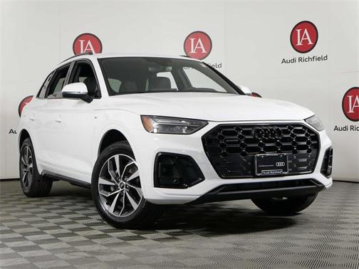 2024 Audi Q5 45 S line Premium