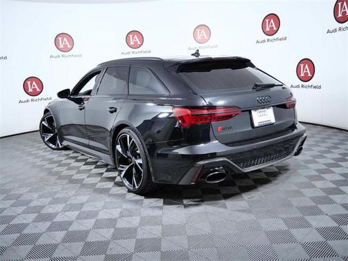 2023 Audi RS 6 Avant 4.0T