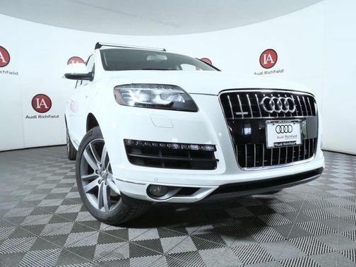 Carrara White 2015 Audi Q7 3.0T Premium Plus