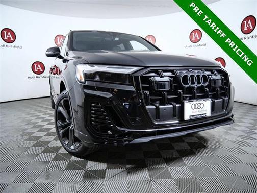 2025 Audi Q7 55 Premium Plus