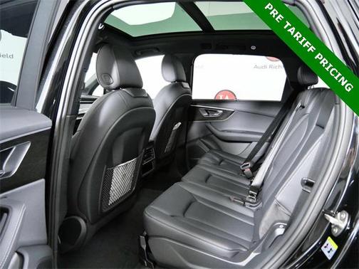 2025 Audi Q7 55 Premium Plus