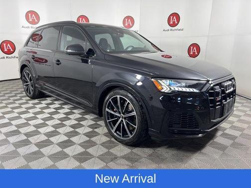 Orca Black Metallic 2020 Audi SQ7 4.0T Prestige