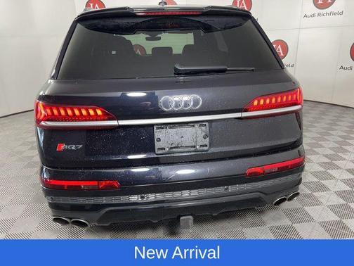 Orca Black Metallic 2020 Audi SQ7 4.0T Prestige
