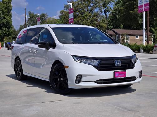 2023 Honda Odyssey 