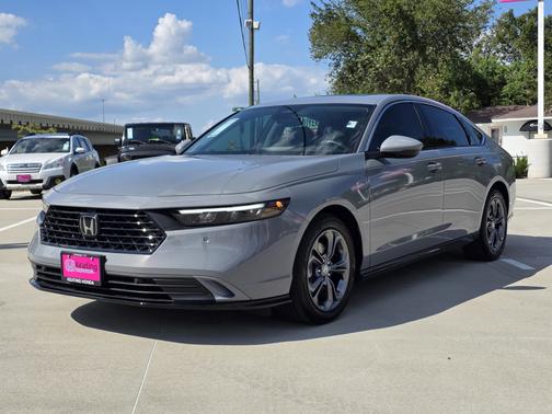 2025 Honda Accord Hybrid