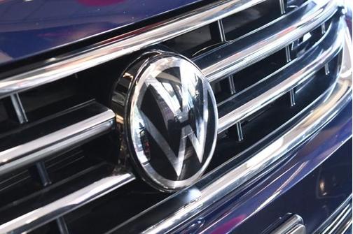 Atlantic Blue 2022 Volkswagen Tiguan 2.0T SEL R-Line