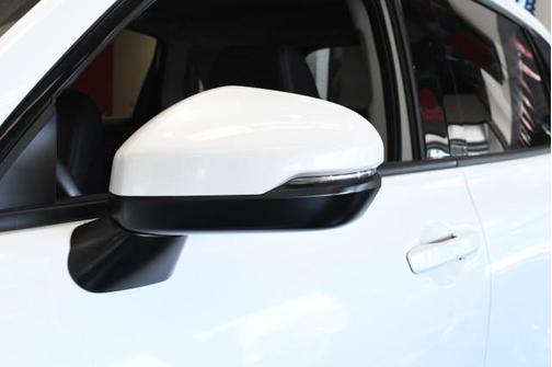 Platinum White Pearl 2025 Honda HR-V EX-L