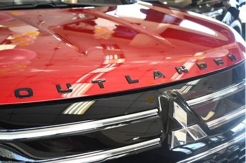 2025 Mitsubishi Outlander SEL