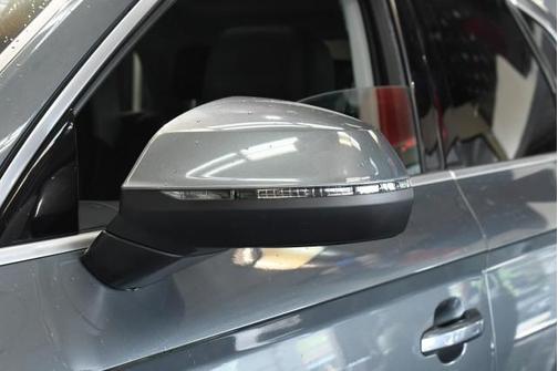 Monsoon Gray Metallic 2019 Audi Q5 2.0T Premium Plus
