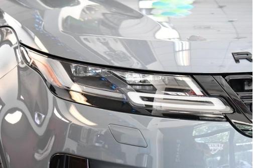 2022 Land Rover Range Rover Evoque SE