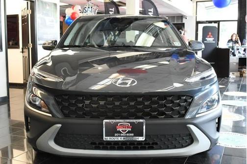 Thunder Gray 2022 Hyundai KONA SE