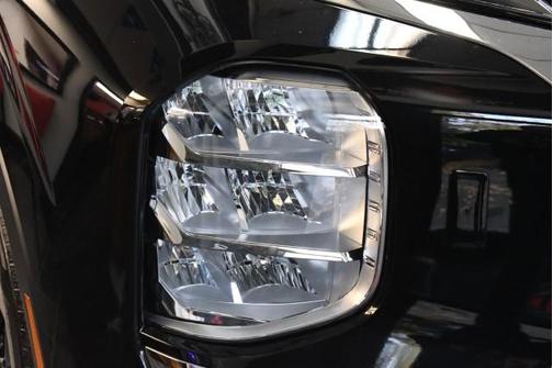 2023 Mitsubishi Outlander PHEV SE