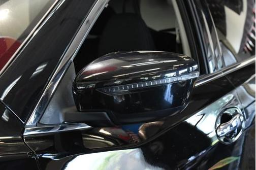 Magnetic Black 2019 Nissan Rogue SV