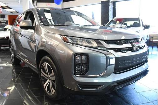 2024 Mitsubishi Outlander Sport LE