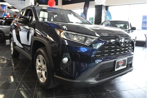 Midnight Black Metallic 2020 Toyota RAV4 XLE