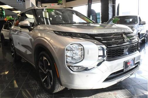 2022 Mitsubishi Outlander SEL