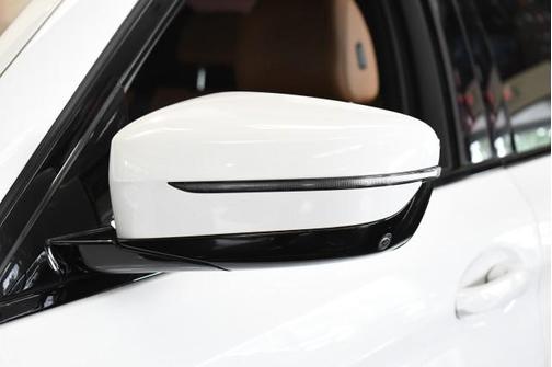 2021 BMW 530 i xDrive