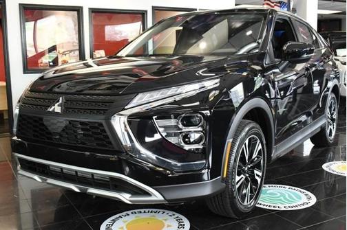 Labrador Black Pearl 2026 Mitsubishi Eclipse Cross SE