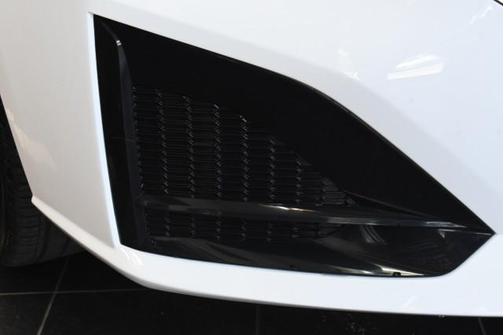 Glacier White 2025 Nissan Altima SV