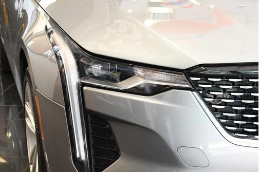 Wave Metallic 2023 Cadillac CT4 Luxury