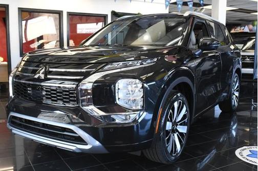 Black Diamond 2026 Mitsubishi Outlander SEL